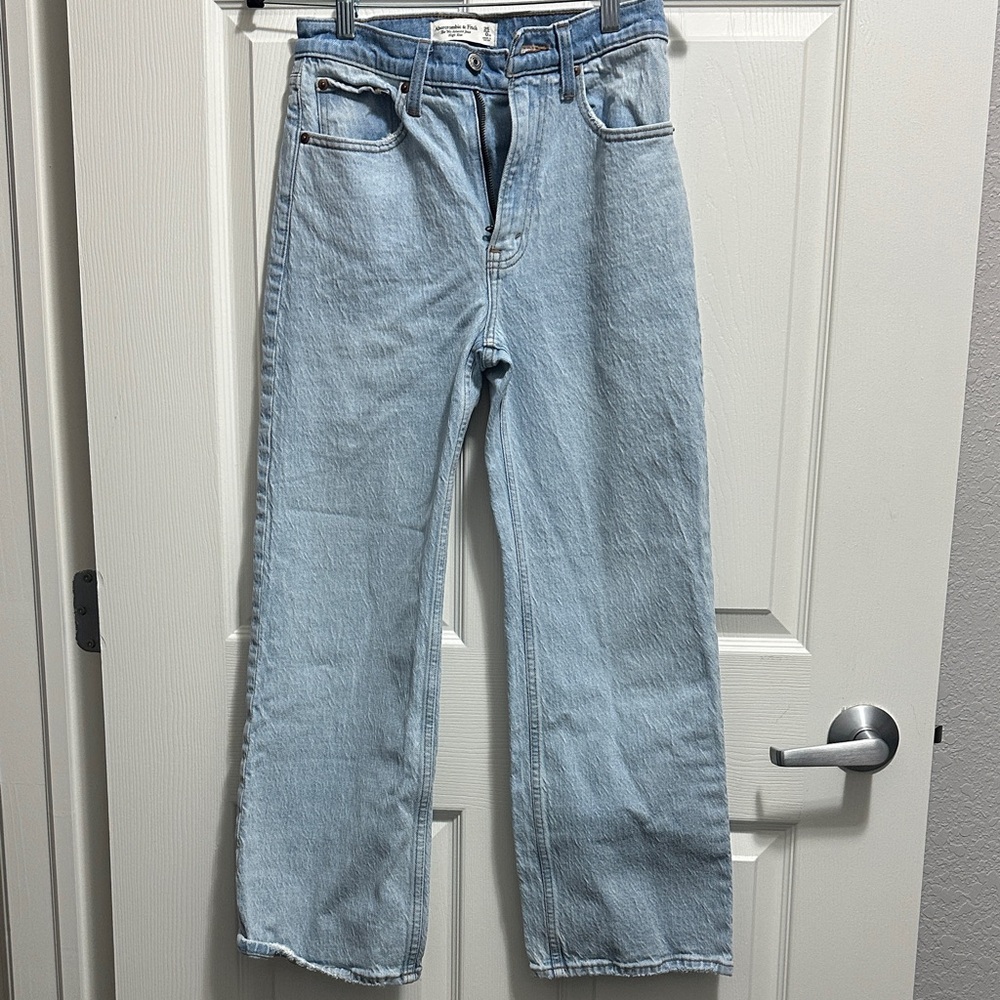 Abercrombie & Fitch X short